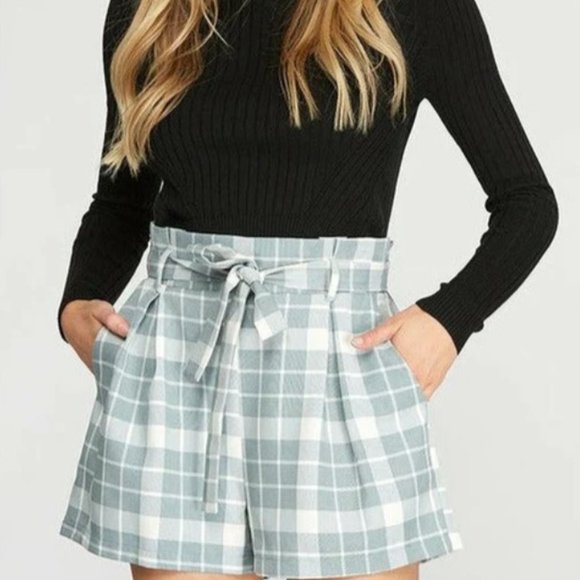 She + Sky Pants - Classic Plaid Paper bag Shorts  (2)  5099  NWT Boutique